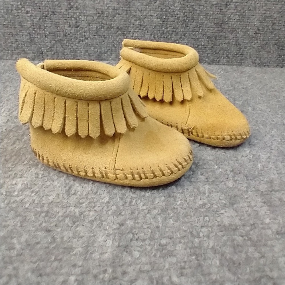 Minnetonka Infant Tan Suede Fringe Moccasin Soft Sole Boots 1187 Size 1